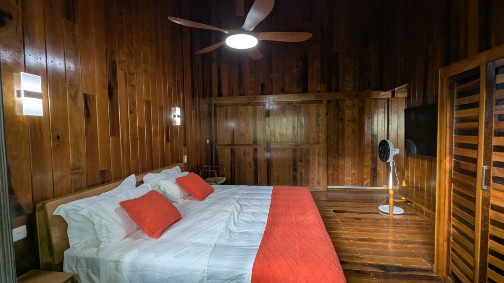 PXL_20251025_203109895.MP