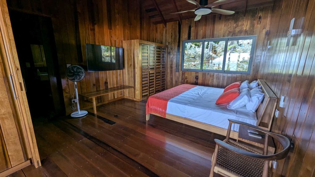 PXL_20251026_155536683.MP